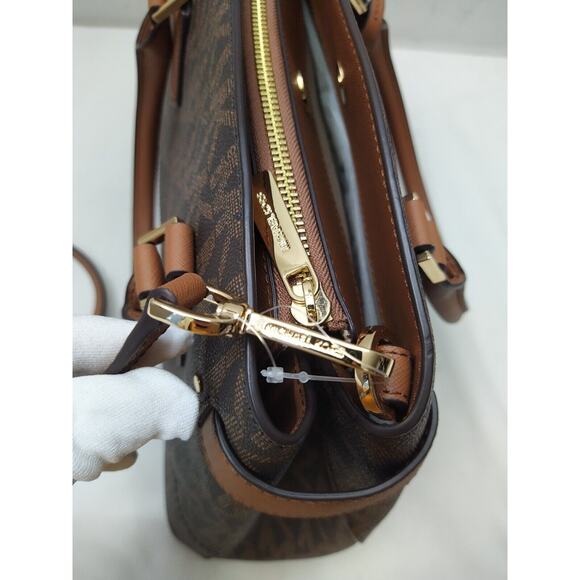 Michael Kors Lynn Brown Lugg MK Printed Large EW Satchel Bag - NWT $398 - Picture 10 of 16